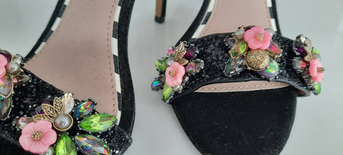 Betsey Johnson - ZELDZAME sandalen met hak 5.5