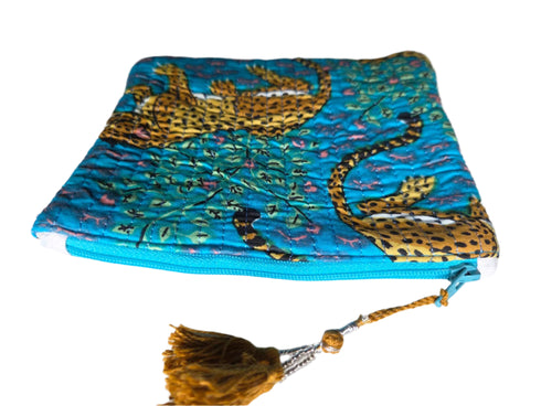 Klein etui met leeuwenprint